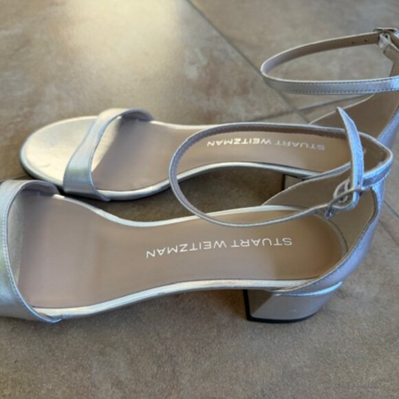 Stuart Weitzman Metallic Silver Block Heel Sandals 7.5 - Picture 5 of 6
